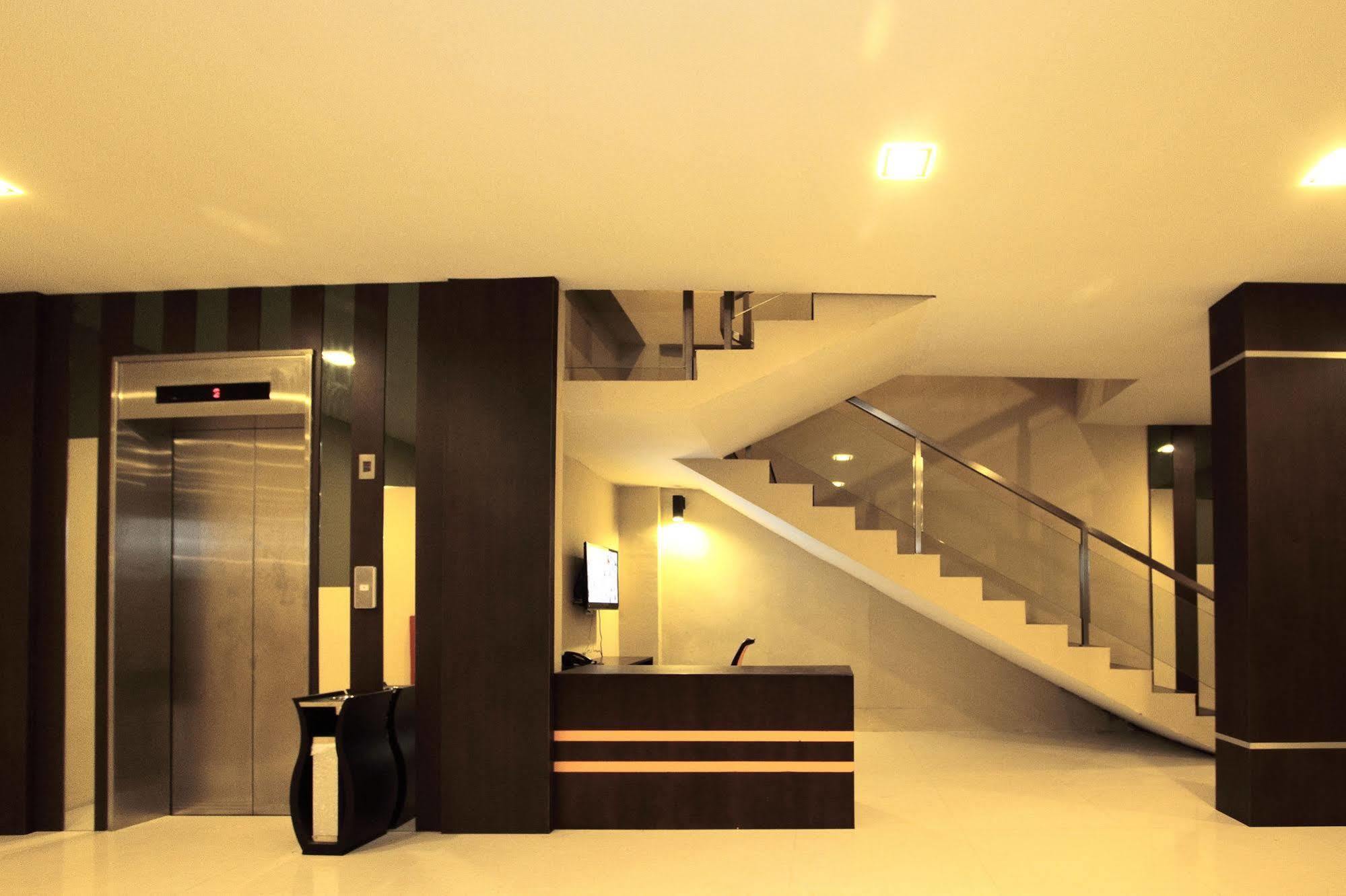 Nagoya One Hotel Экстерьер фото